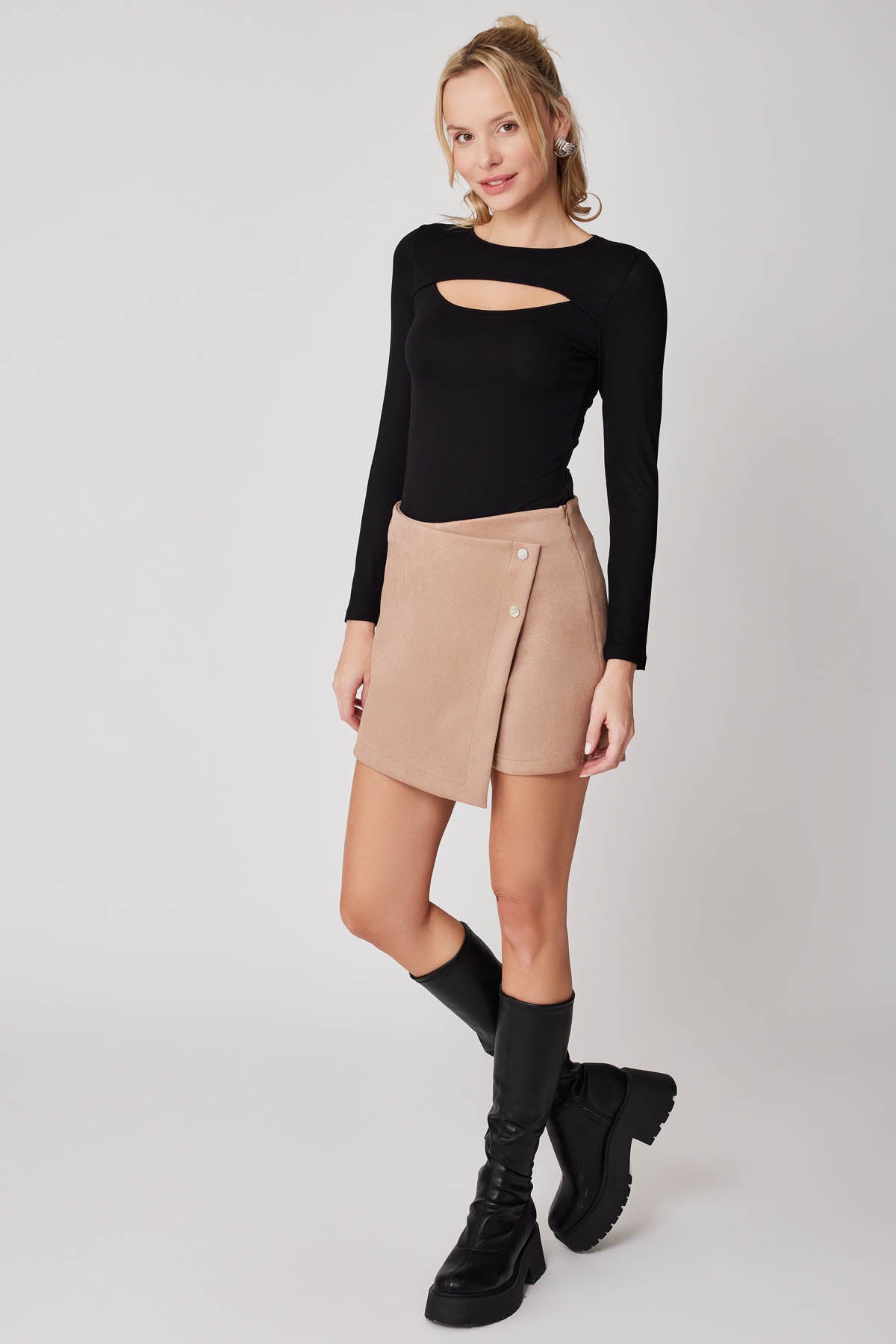 STUDS DETAILED ARTIFICIAL SUITE SHORTS SKIRT
