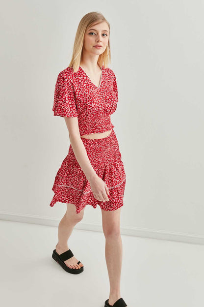 COILED BLOUSE SKIRT SET WITH FLORAL PATTERN