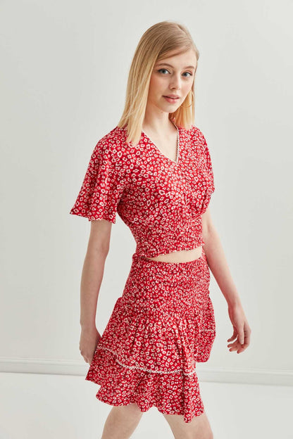 COILED BLOUSE SKIRT SET WITH FLORAL PATTERN