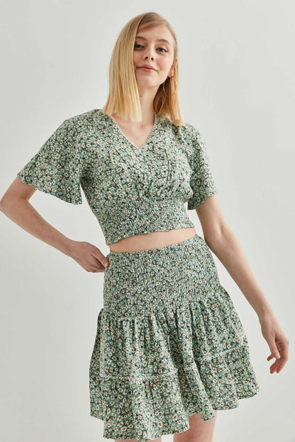 COILED BLOUSE SKIRT SET WITH FLORAL PATTERN