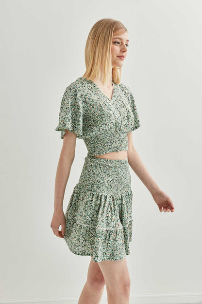 COILED BLOUSE SKIRT SET WITH FLORAL PATTERN