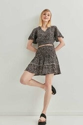 COILED BLOUSE SKIRT SET WITH FLORAL PATTERN