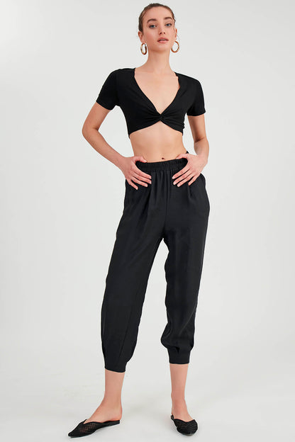 CROP BLOUSE WITH DECOLOR