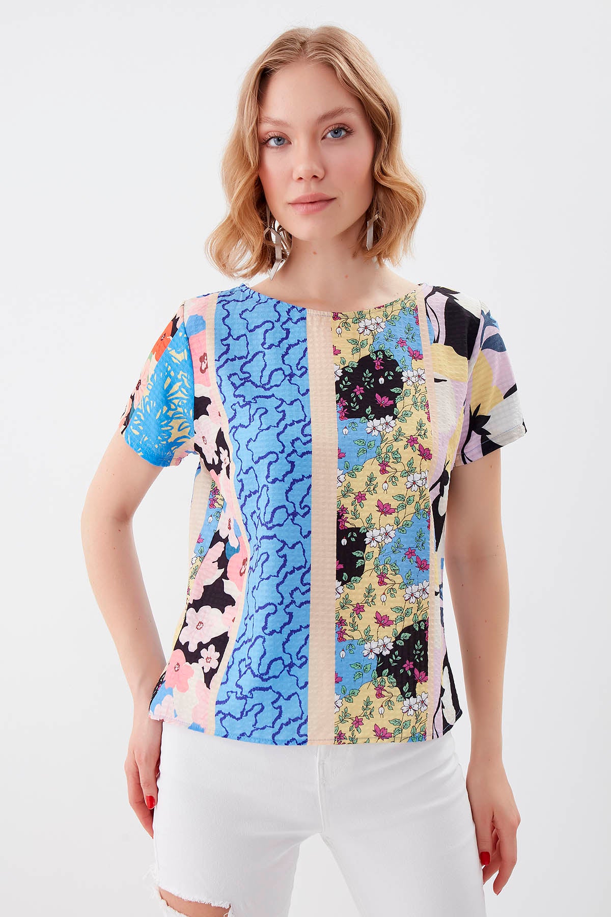 MULTI PATTERNED SHORT SLEEVE BLOUSE