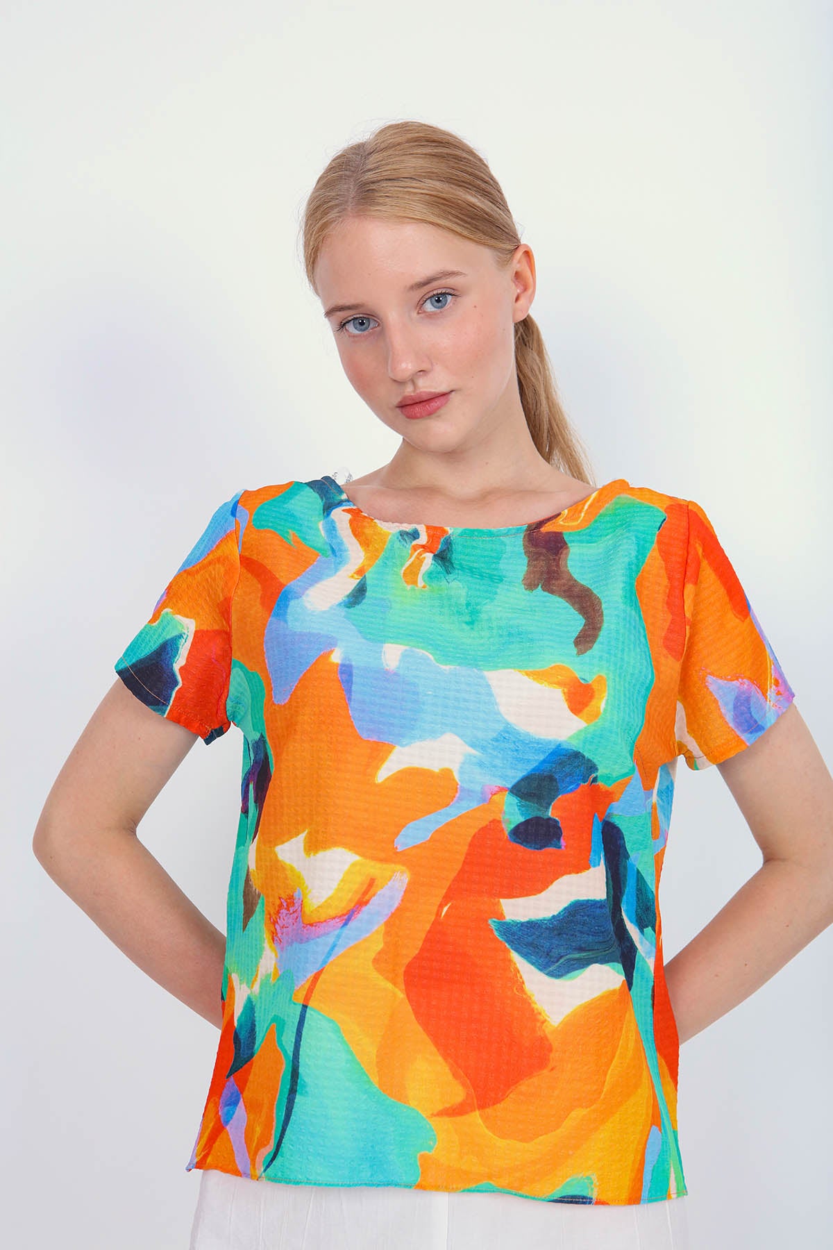 MULTICOLOR PATTERNED SHORT SLEEVE BLOUSE