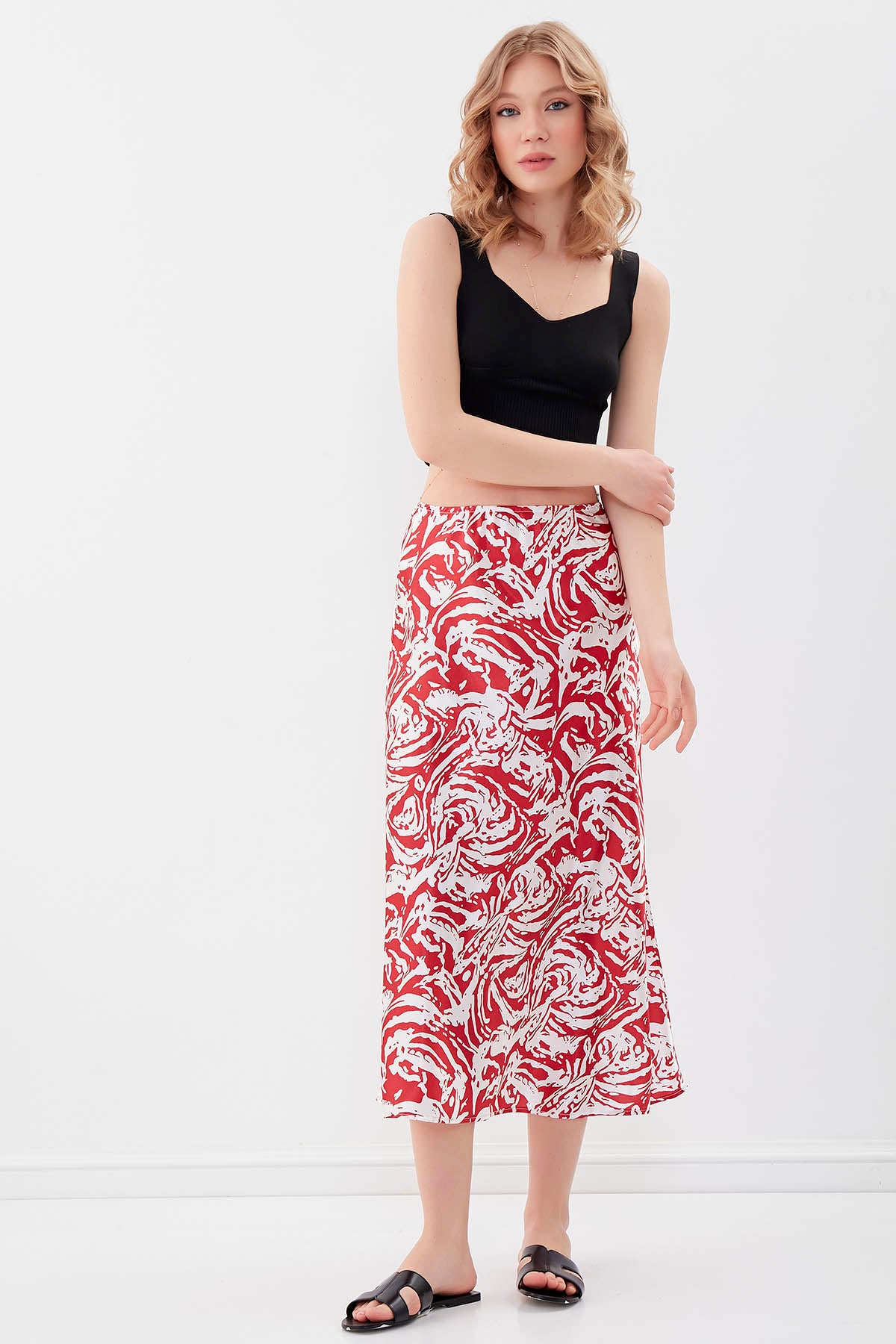 PAINT SPIRAL PATTERNED MIDI-SIZE SATIN SKIRT