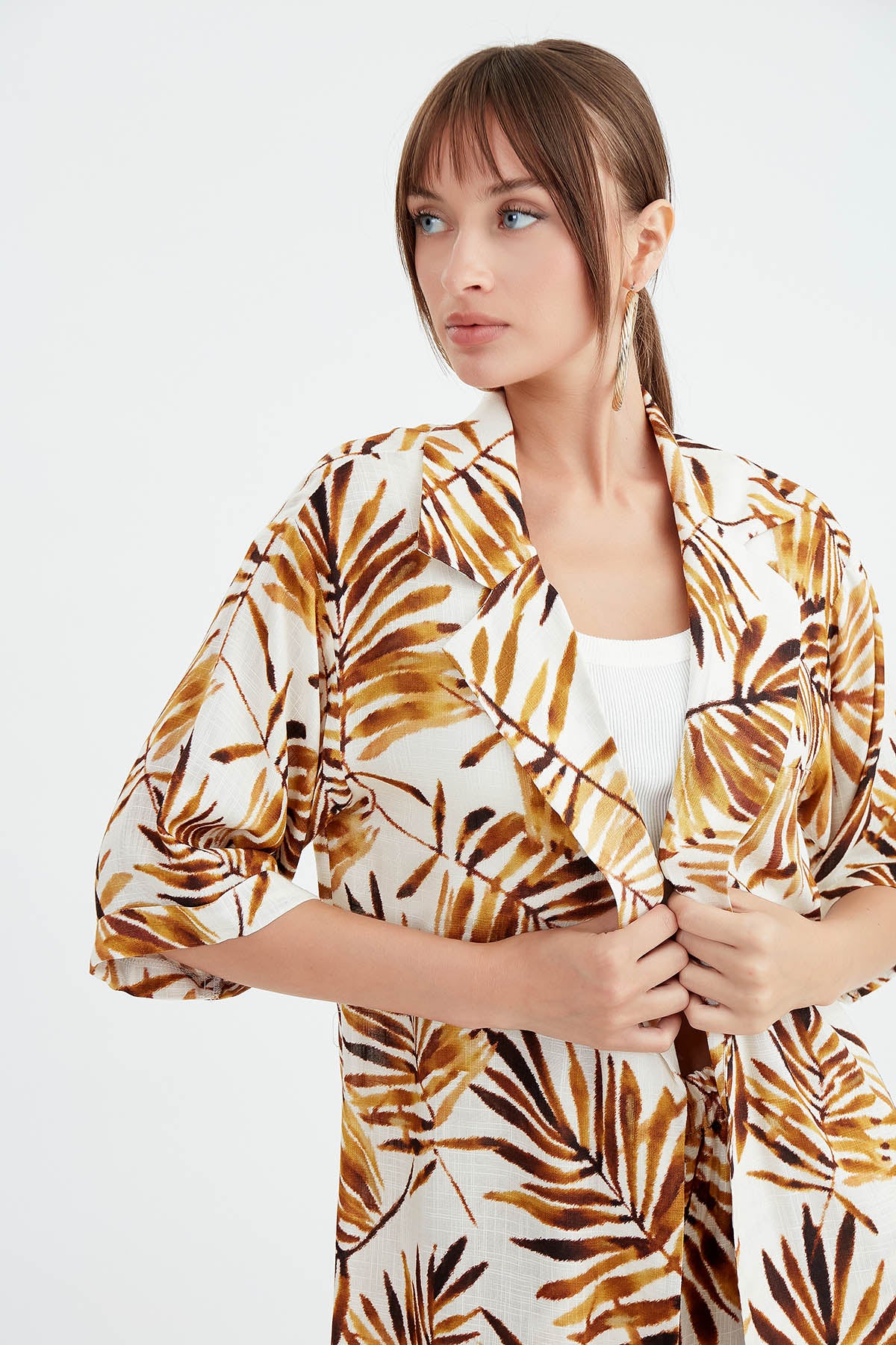 LEAF PATTERNED SALSA JACKET