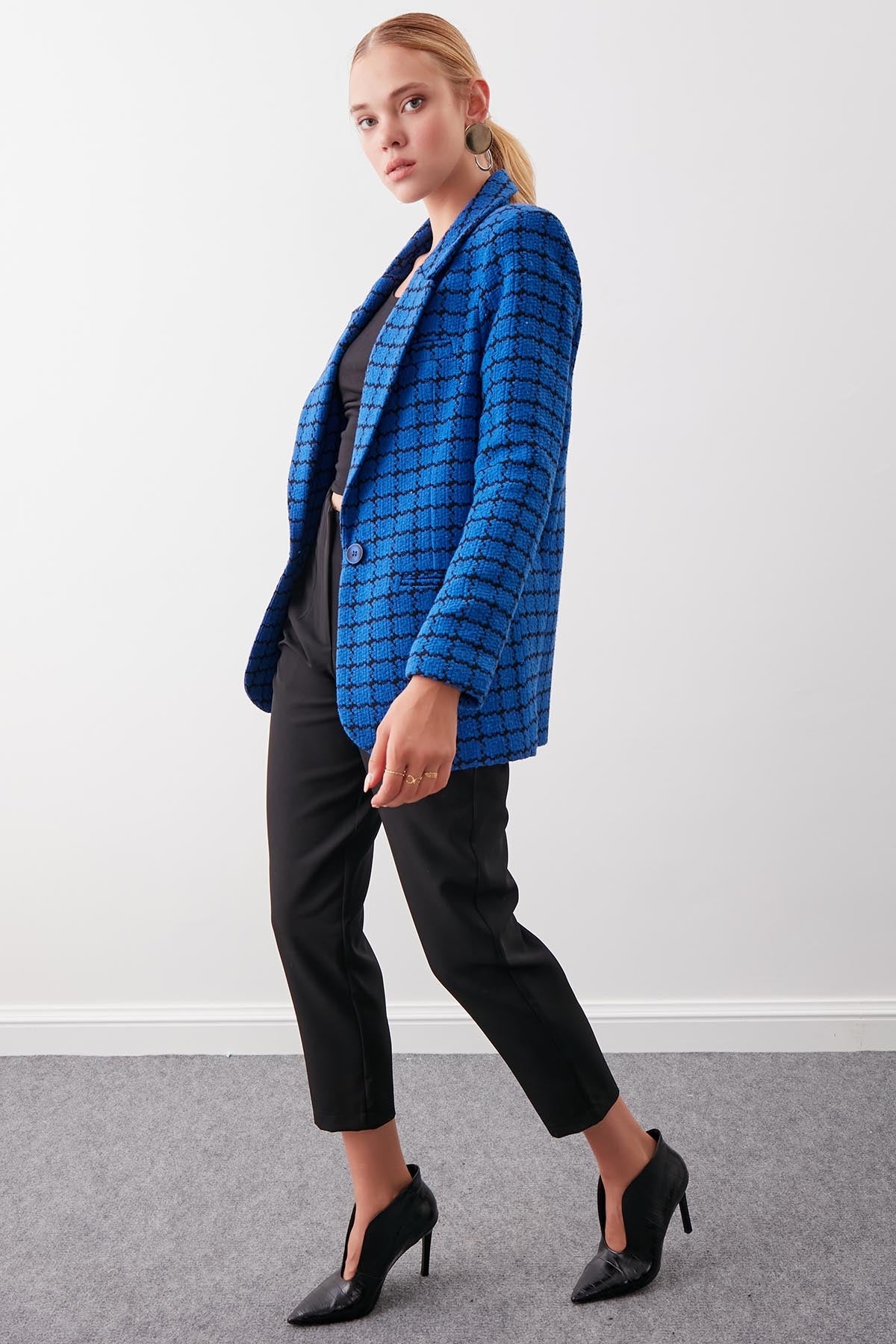 CLASSIC PATTERNED SINGLE BUTTON JACKET