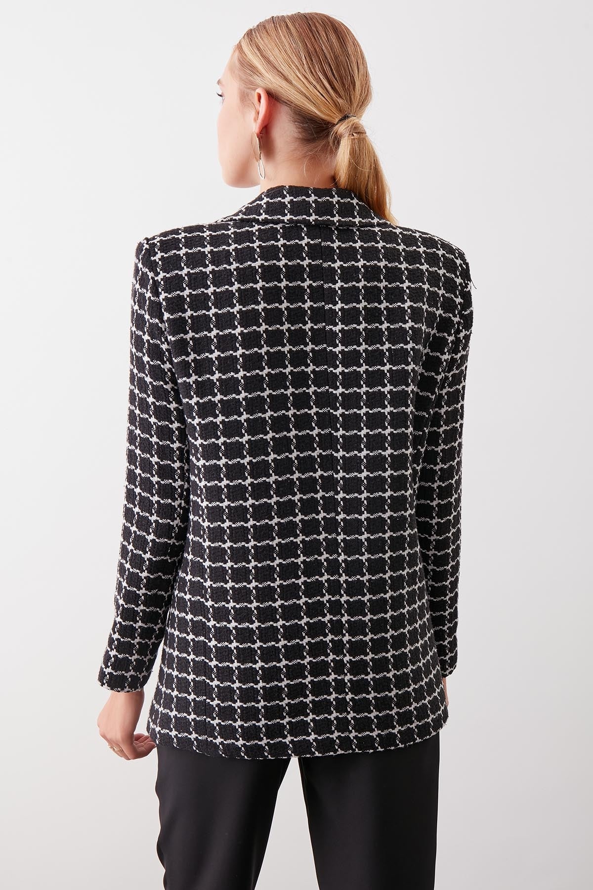 CLASSIC PATTERNED SINGLE BUTTON JACKET