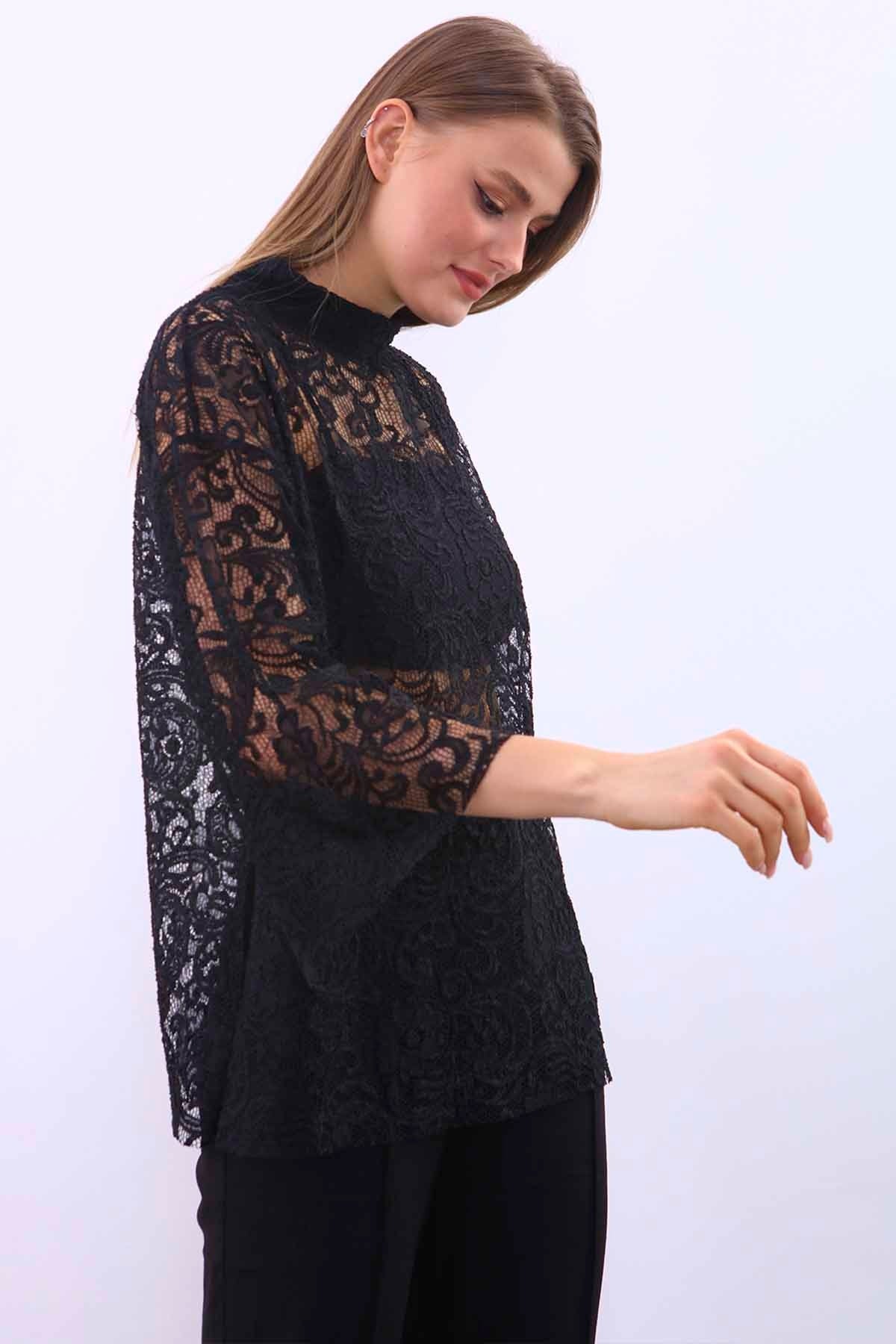 TRANSPARENT PATTERNED BLOUSE