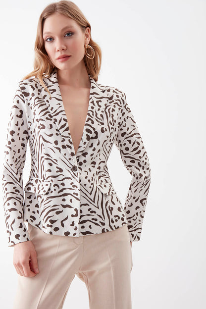 CLASSY PATTERNED LONG COLLARED SINGLE BUTTON BLAZER JACKET