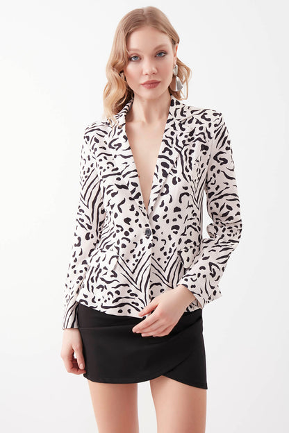 CLASSY PATTERNED LONG COLLARED SINGLE BUTTON BLAZER JACKET