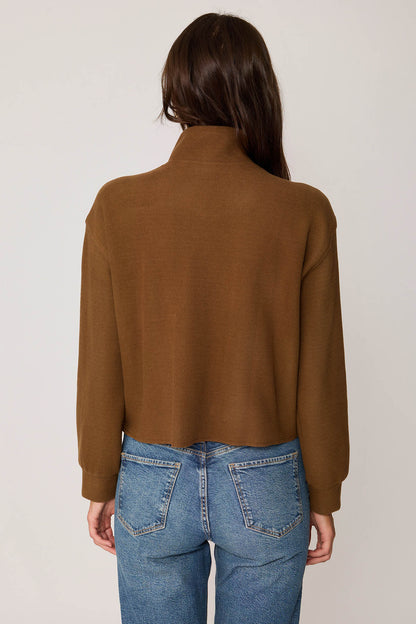 KNITTED SWEATSHIRT WITH STEEP COLLAR & ZIPPER