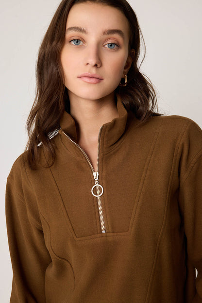 KNITTED SWEATSHIRT WITH STEEP COLLAR & ZIPPER