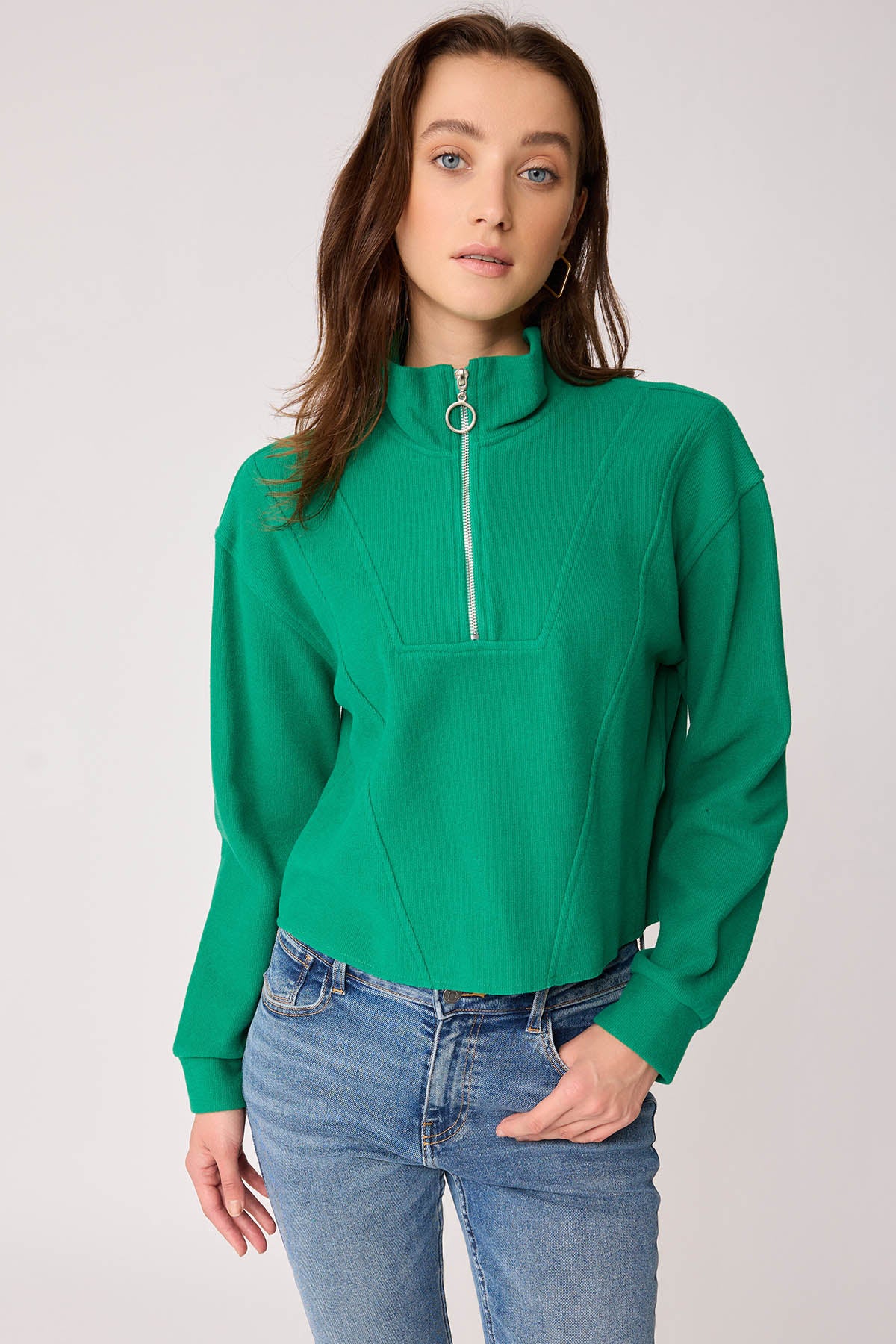 KNITTED SWEATSHIRT WITH STEEP COLLAR & ZIPPER