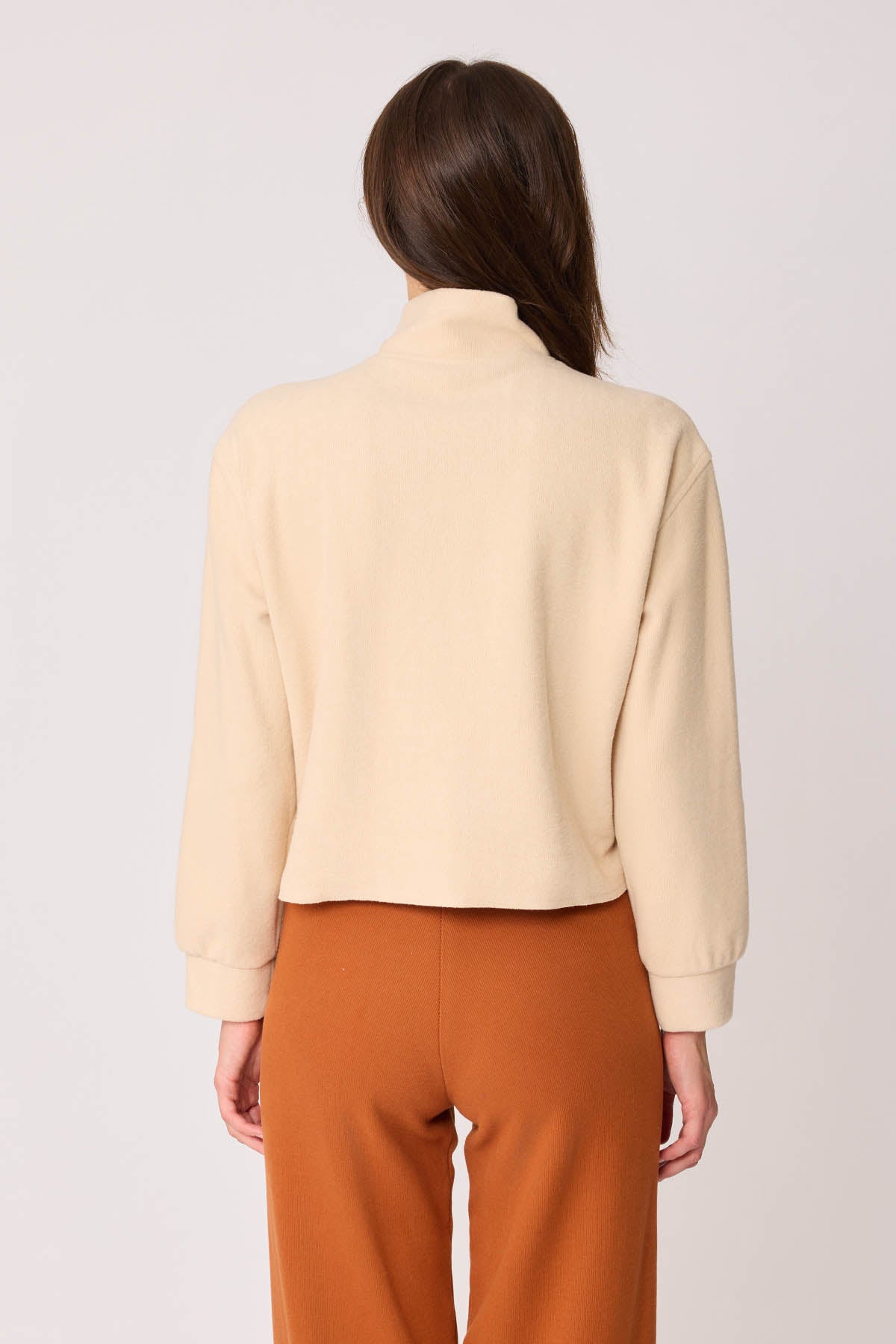 KNITTED SWEATSHIRT WITH STEEP COLLAR & ZIPPER