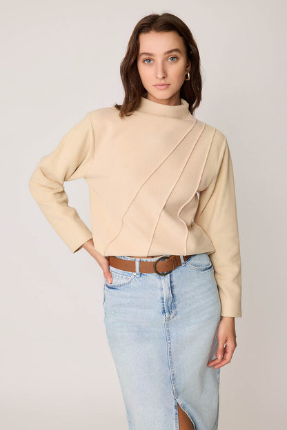 STEEP COLLAR FRONT-STITCHED BACK-ZIPPED BLOUSE