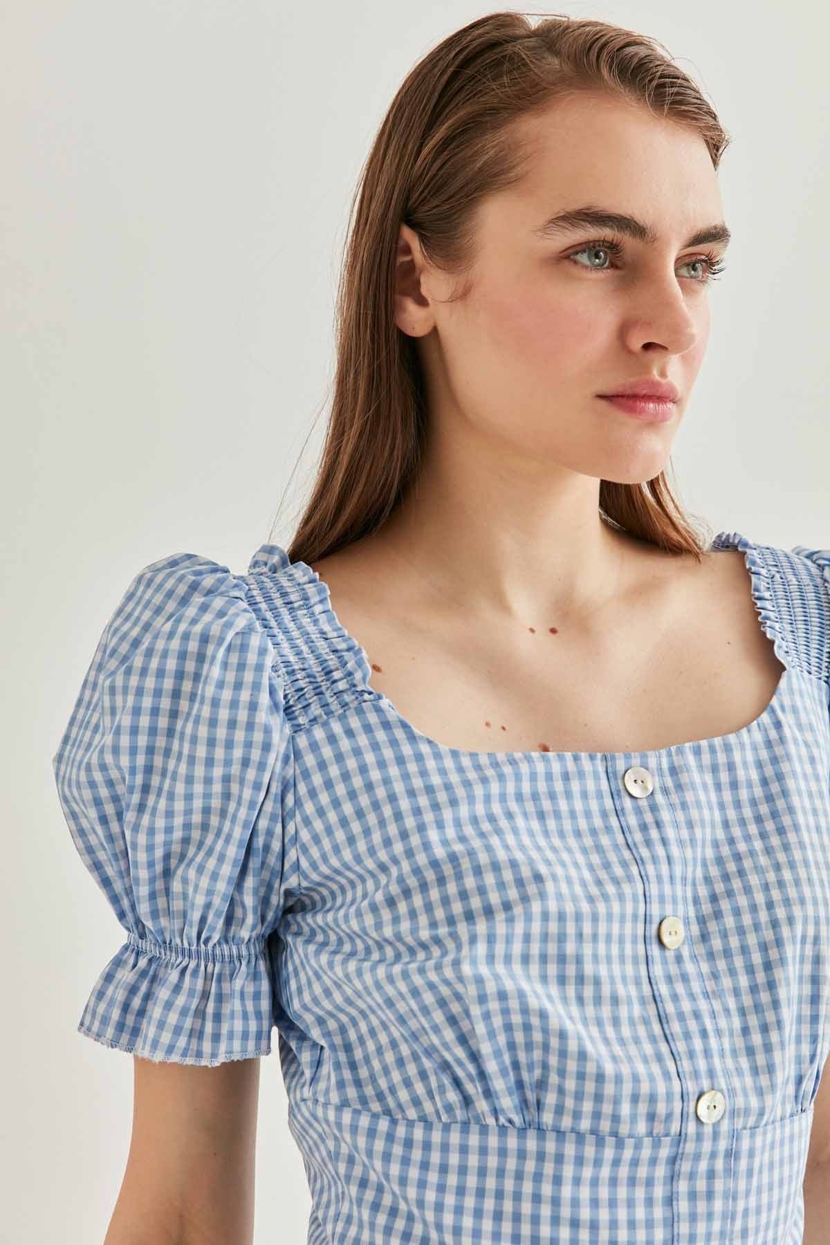 BUTTON DETAILED CHECKERED BLOUSE