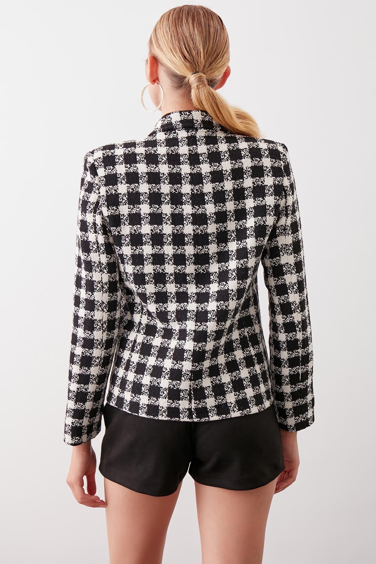 BUTTONED ASYMMETRICAL CUT JACKET
