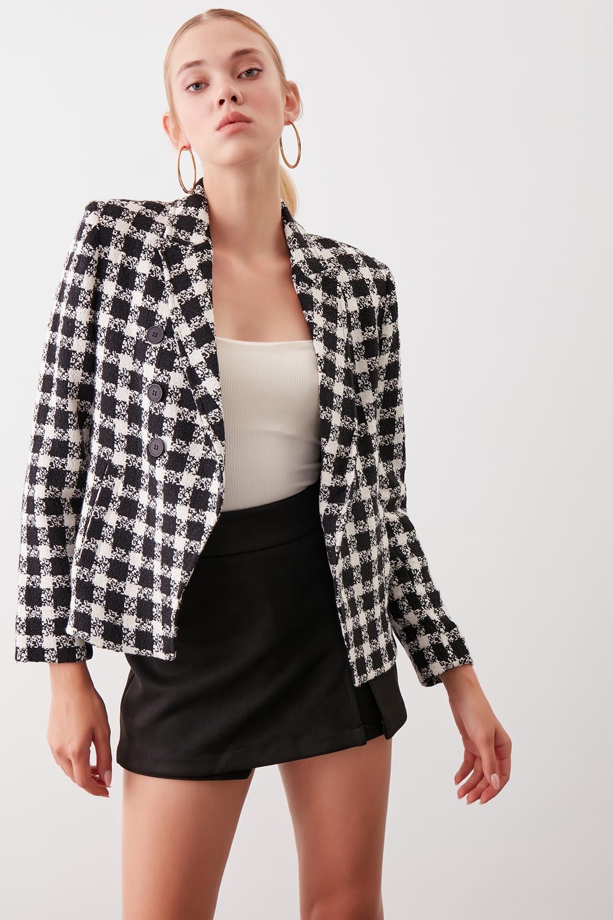 BUTTONED ASYMMETRICAL CUT JACKET
