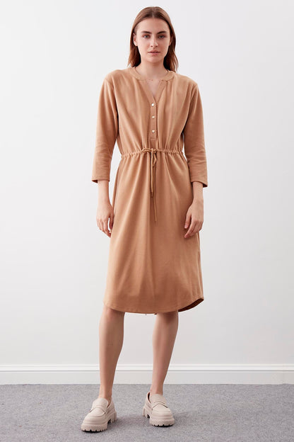 KNITTED DRESS WITH BUTTONS