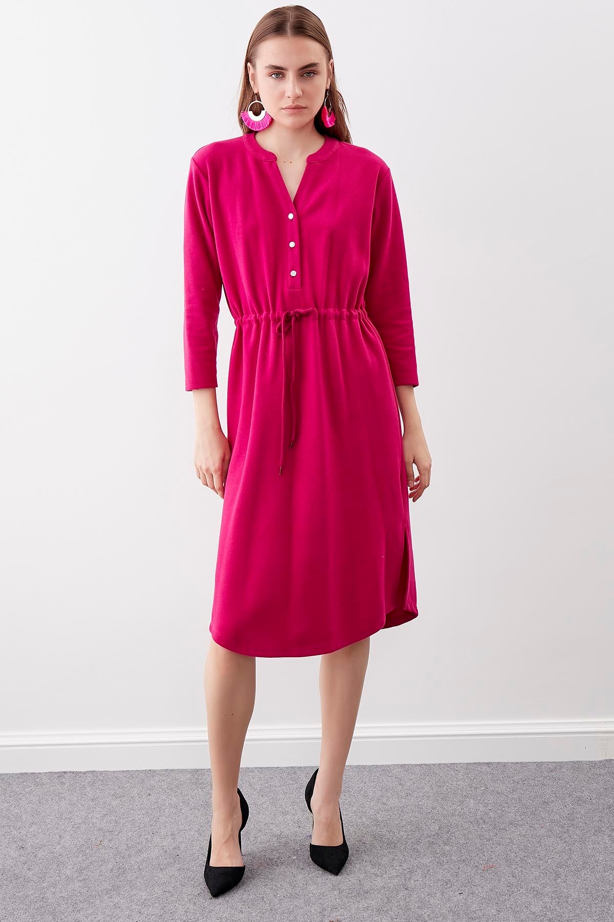 KNITTED DRESS WITH BUTTONS