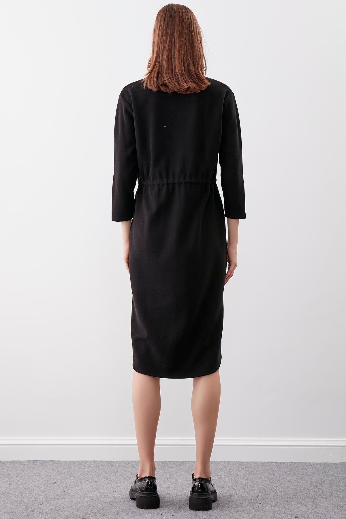 KNITTED DRESS WITH BUTTONS