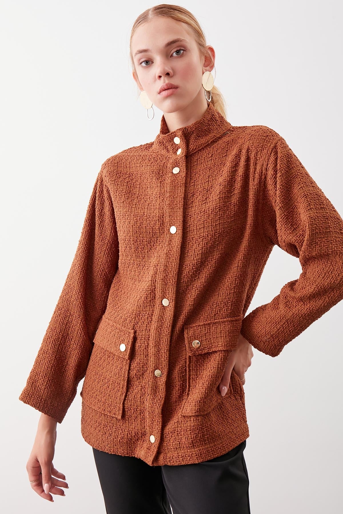 JACKET WITH BUTTON POCKET