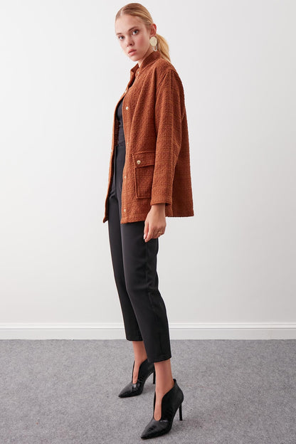 JACKET WITH BUTTON POCKET