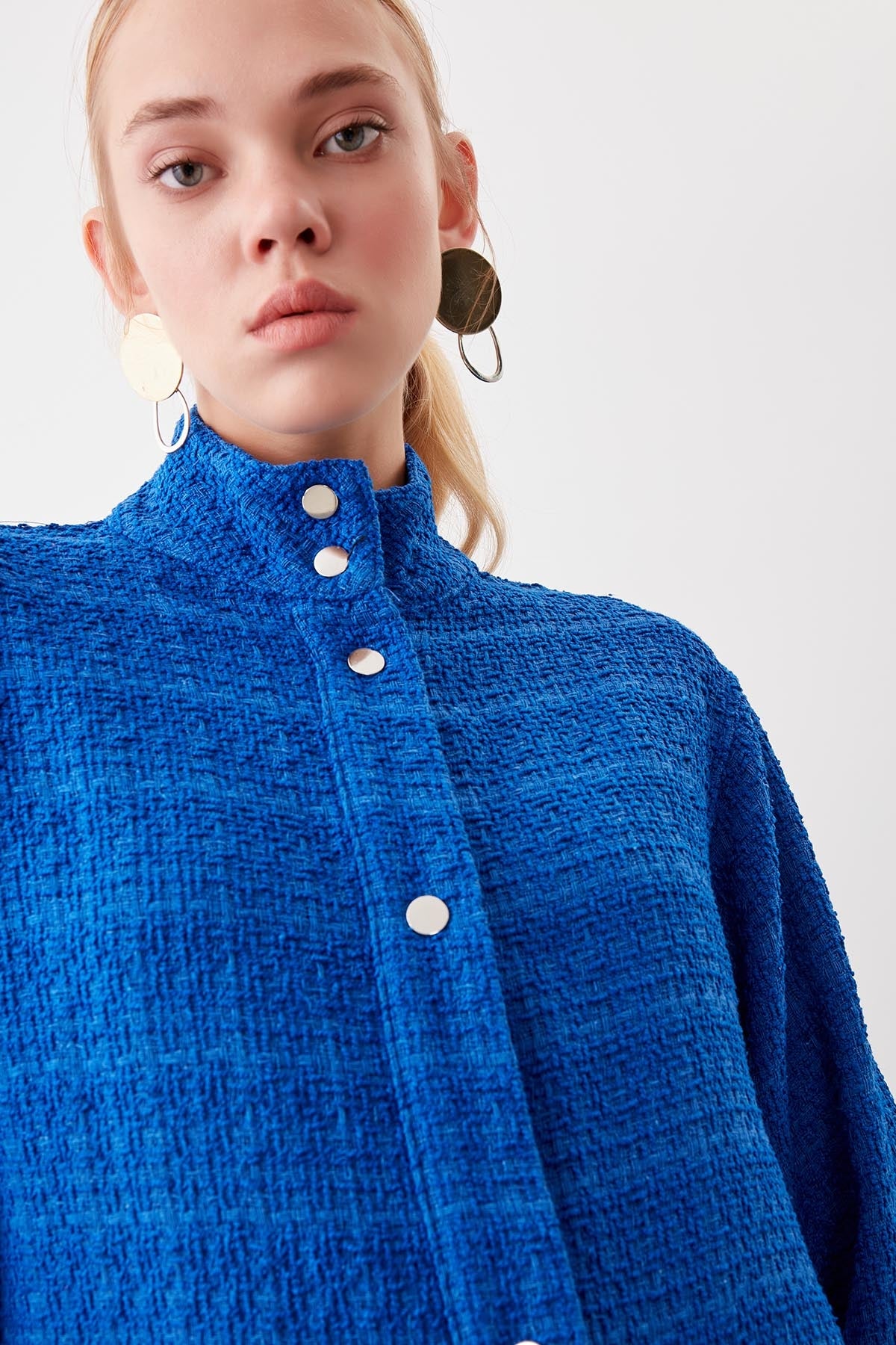 JACKET WITH BUTTON POCKET