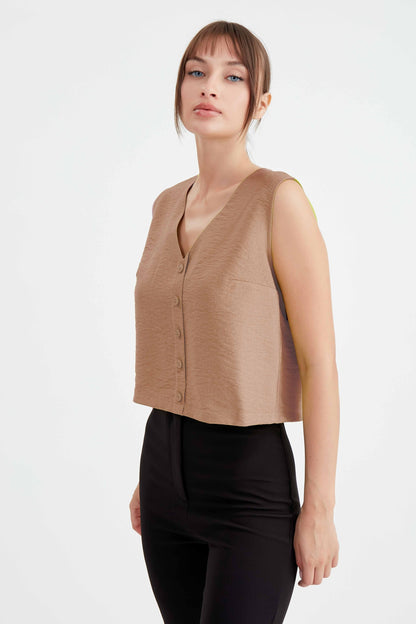 CROP VEST WITH BUTTONS