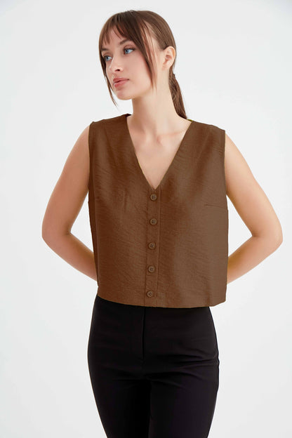CROP VEST WITH BUTTONS