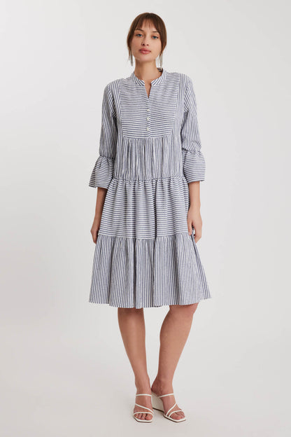 BUTTONED JUDGE COLLAR DRESS FRILLY SLEEVE