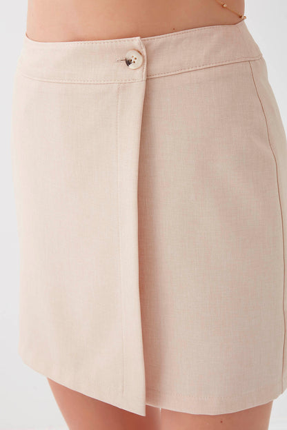 MINI-SKIRT WITH BUTTON