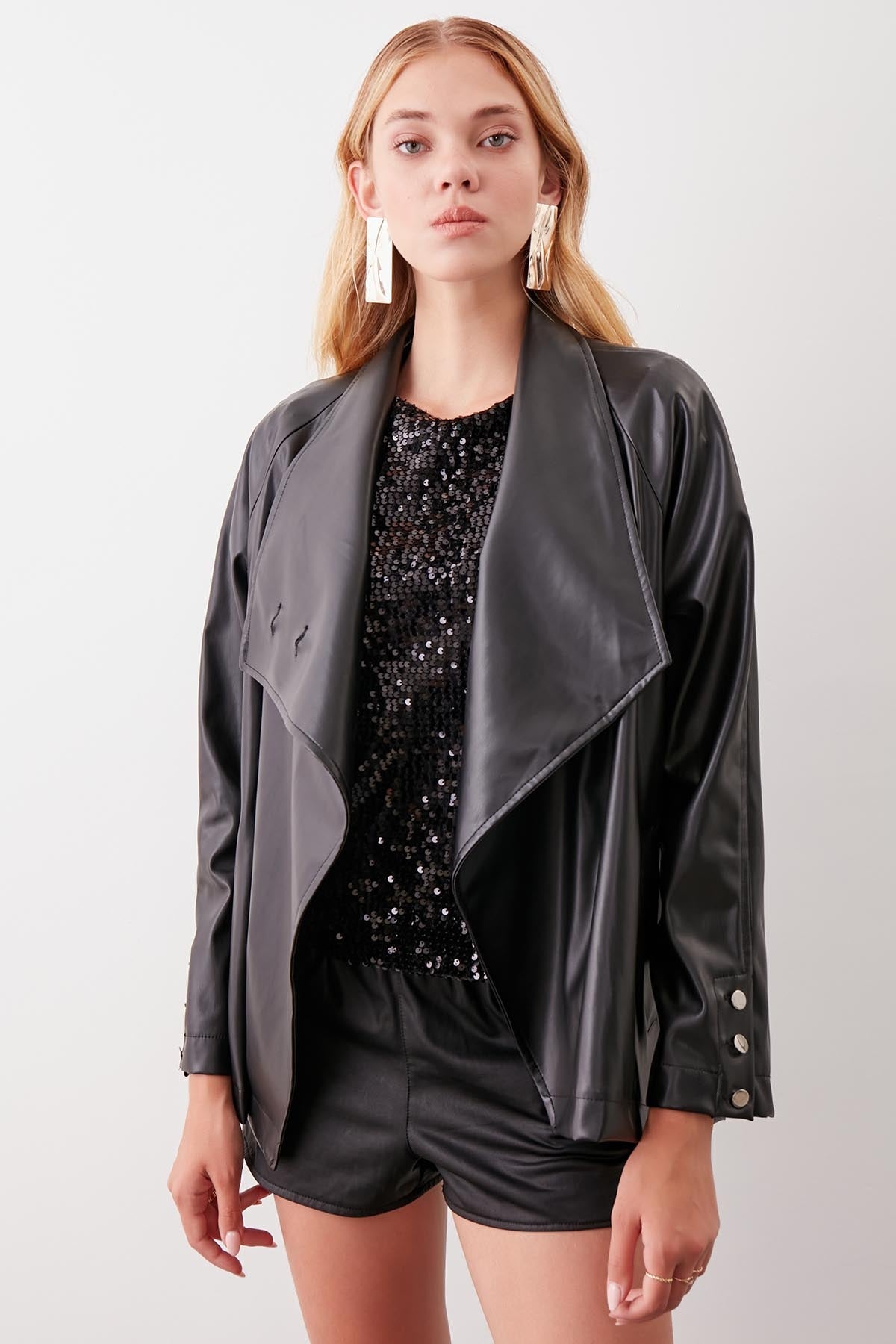 BUTTONED SHAWL COLLAR LEATHER JACKET