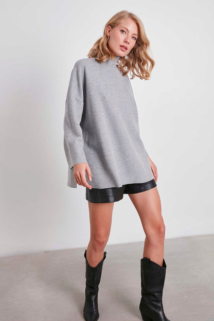 LOW SLEEVE SIDE SPLIT KNITTED COMFY BLOUSE