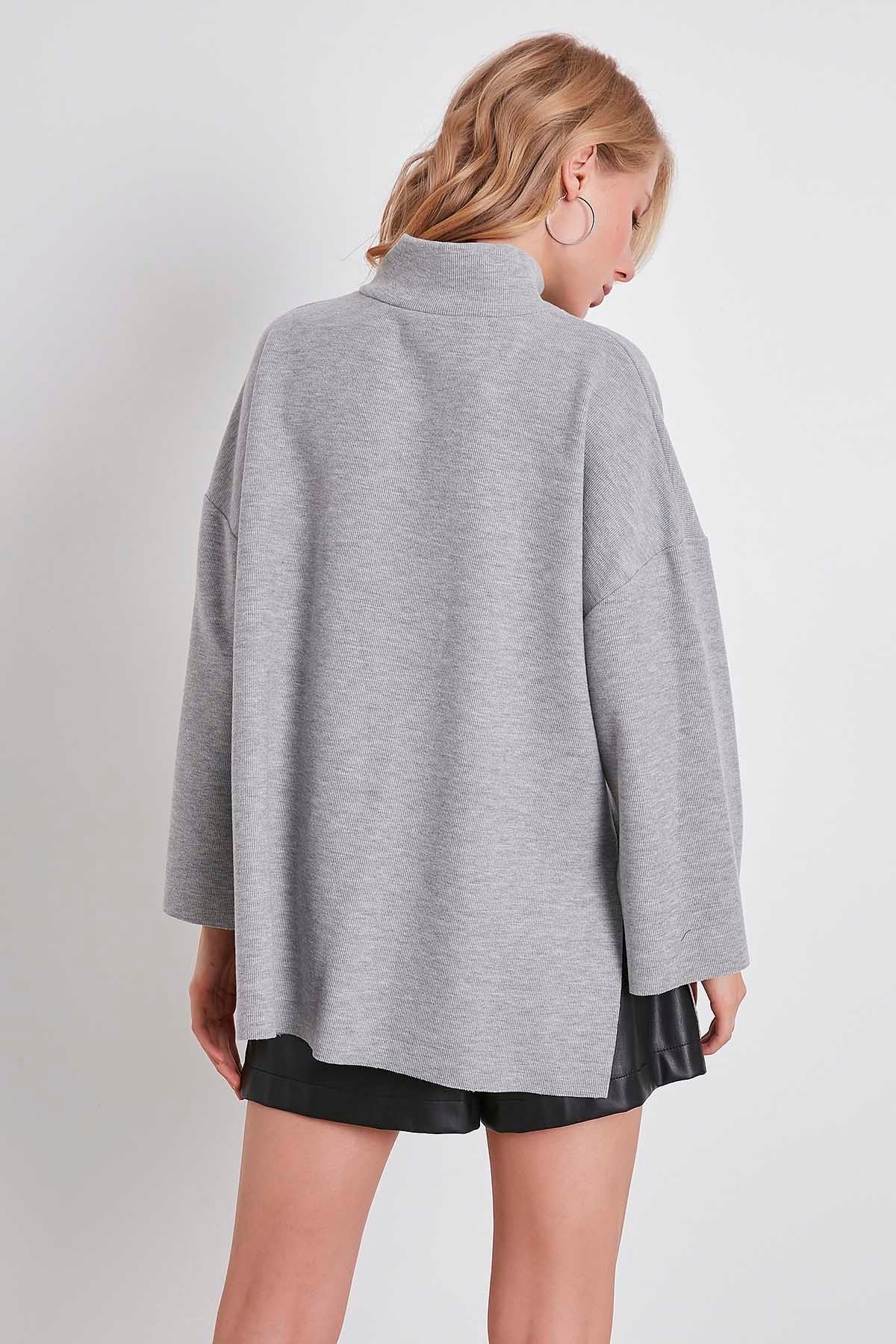 LOW SLEEVE SIDE SPLIT KNITTED COMFY BLOUSE