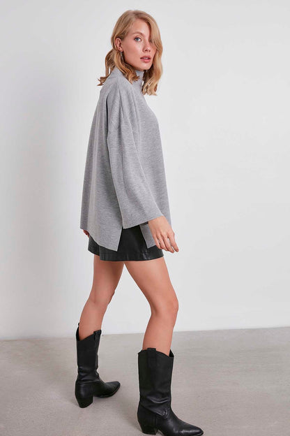 LOW SLEEVE SIDE SPLIT KNITTED COMFY BLOUSE