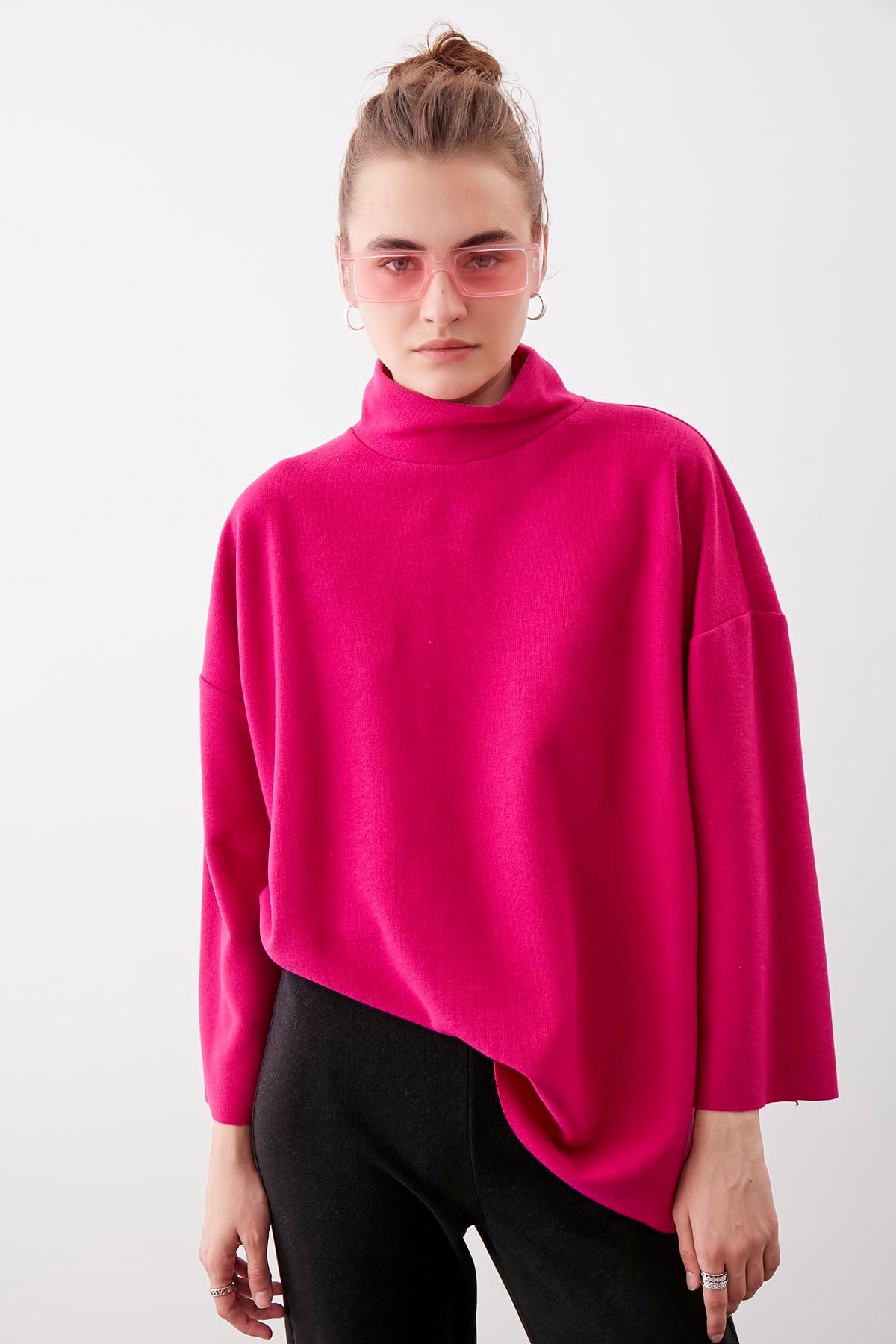 LOW SLEEVE SIDE SPLIT KNITTED COMFY BLOUSE