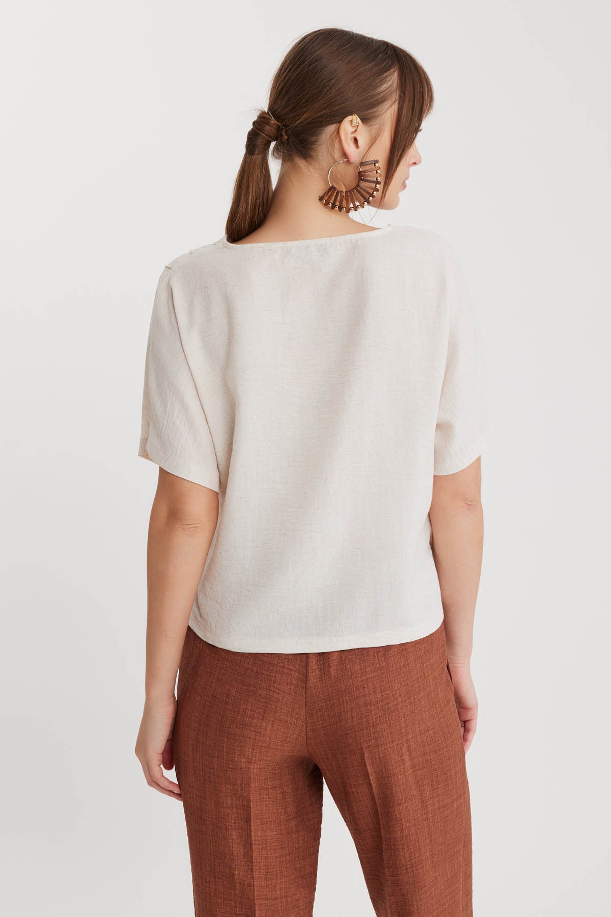LOW SHOULDER DETAIL BLOUSE