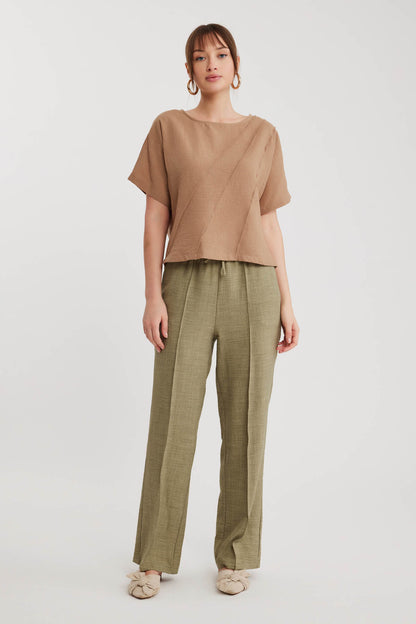 LOW SHOULDER DETAIL BLOUSE