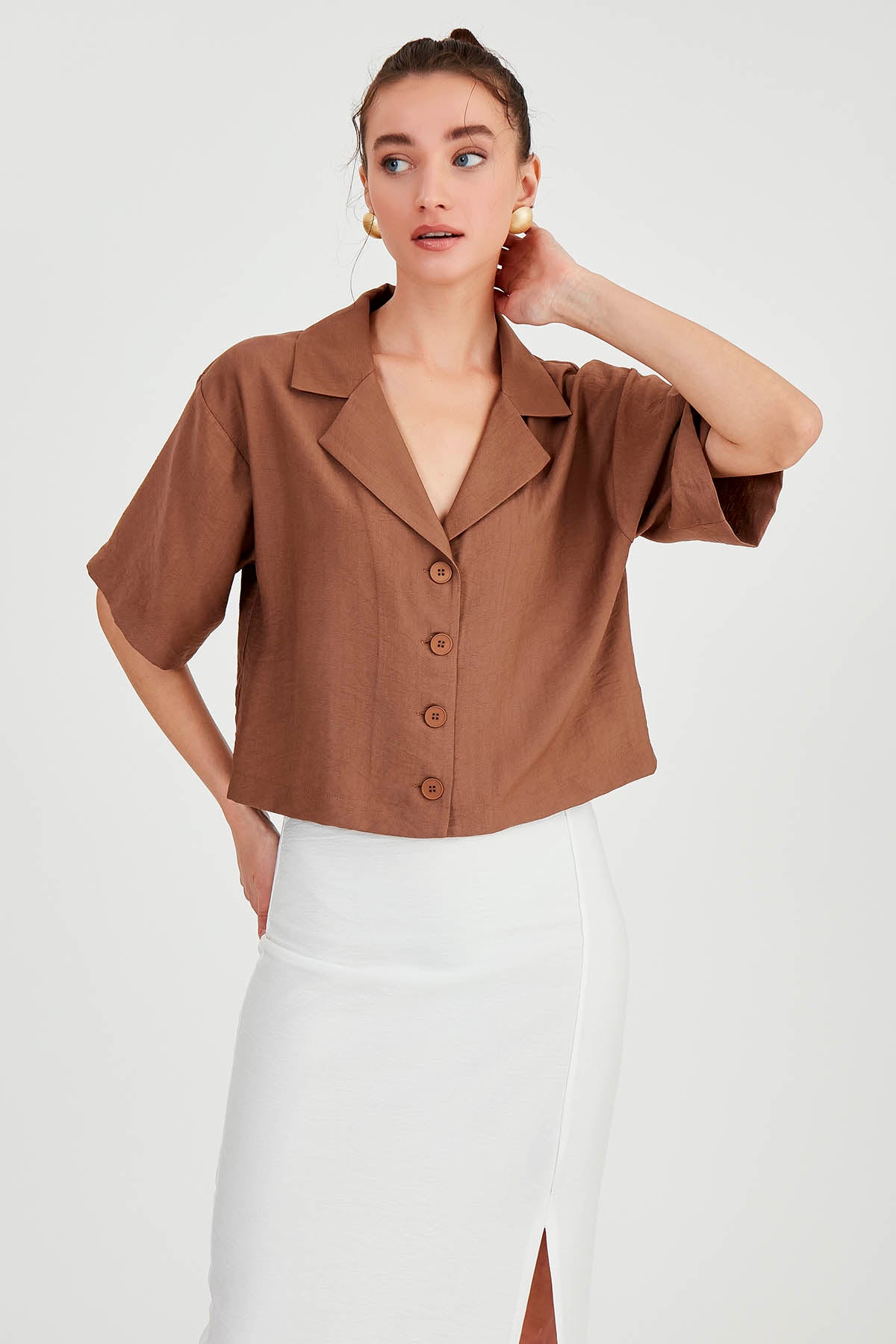 LOW SHOULDER LOOSE SHIRT