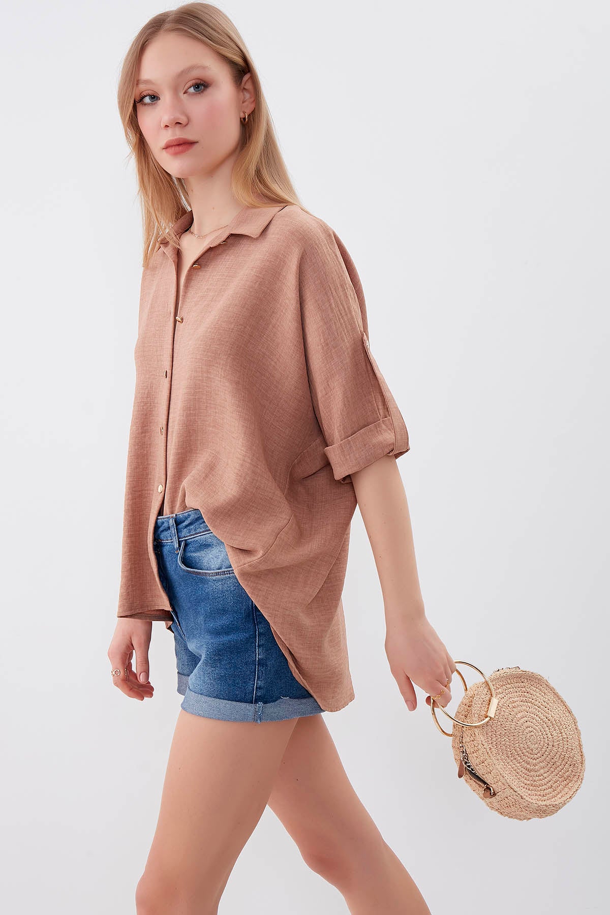 LOW SHOULDER  LOOSE SHIRT