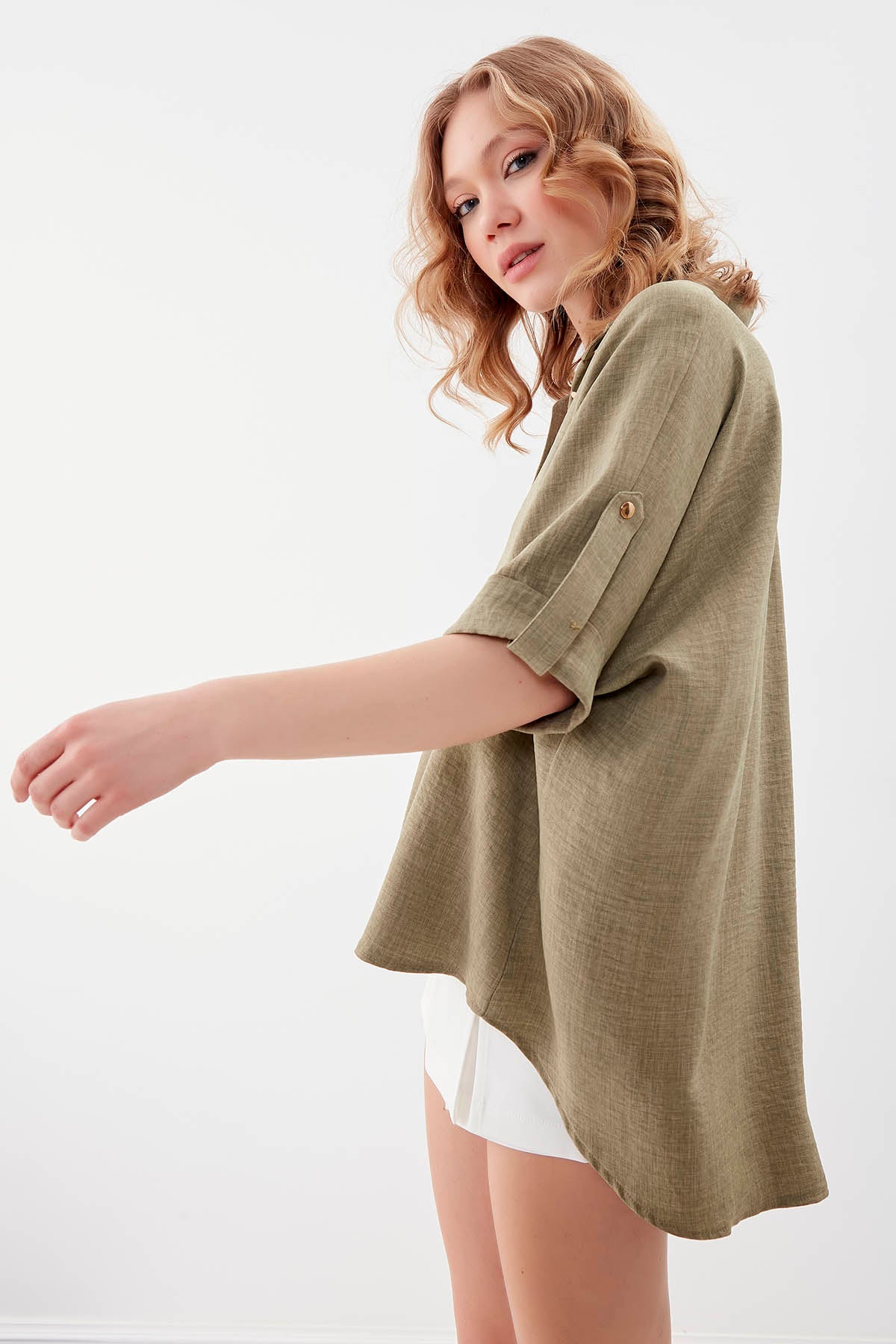 LOW SHOULDER  LOOSE SHIRT