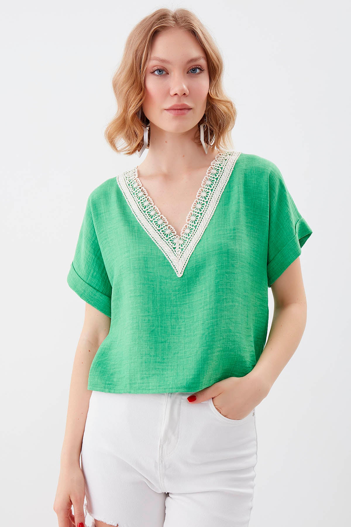 LOW SHOULDER V COLLAR PLEATED BLOUSE
