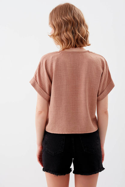 LOW SHOULDER V COLLAR PLEATED BLOUSE