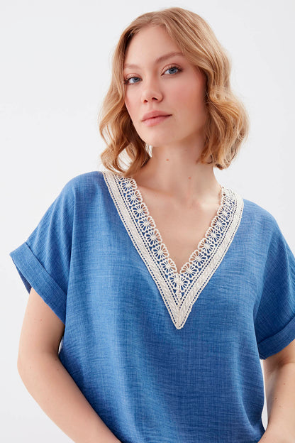 LOW SHOULDER V COLLAR PLEATED BLOUSE
