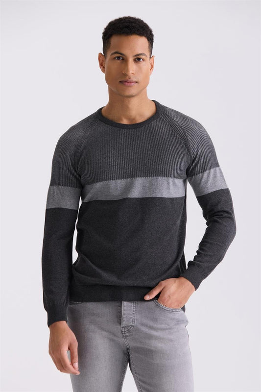 Anthracite Slim Fit Round Collar Knitted Sweater With Stripe