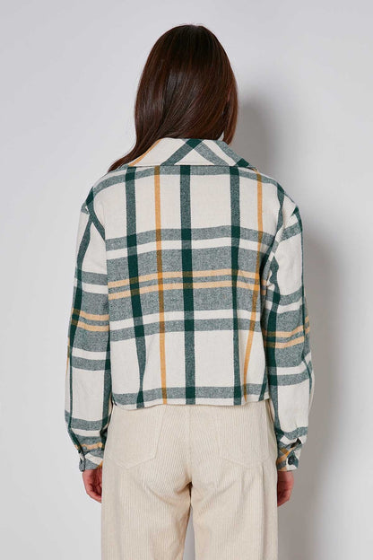 PLAID PATTERN POCKET CROP LUMBERJACK SHIRT
