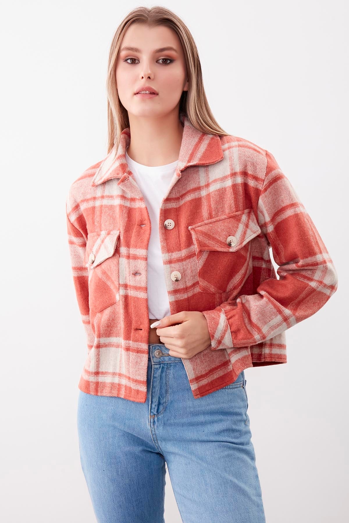 PLAID PATTERN POCKET CROP LUMBERJACK SHIRT